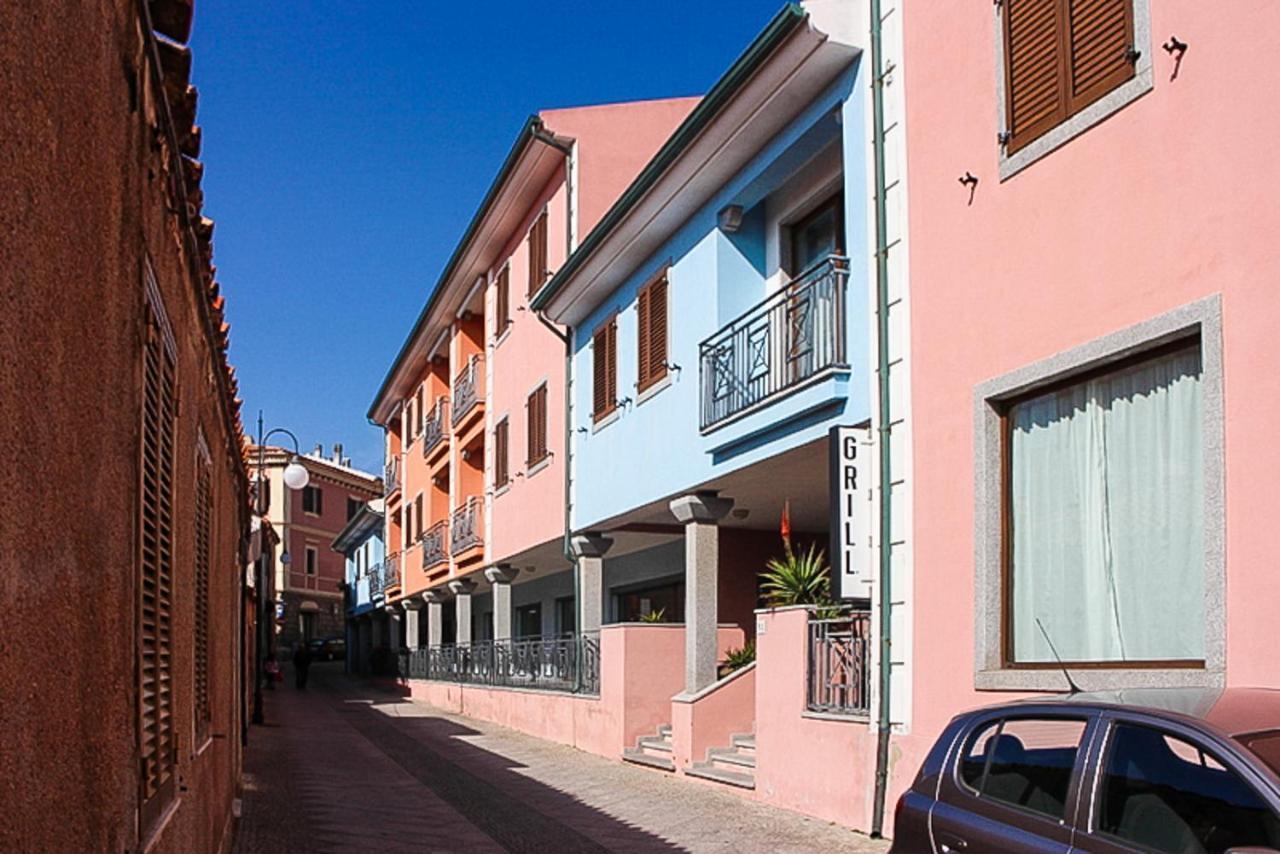 Apartament Carlo Felice Santa Teresa Gallura Zewnętrze zdjęcie